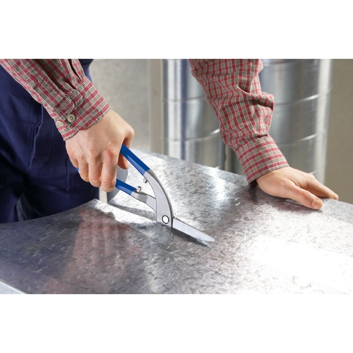 https://api.mastertools.nl/media/catalog/product/cache/4ac98b0d5e81b56bd000310ba88c60e0/0/5/05_4010220001448.png