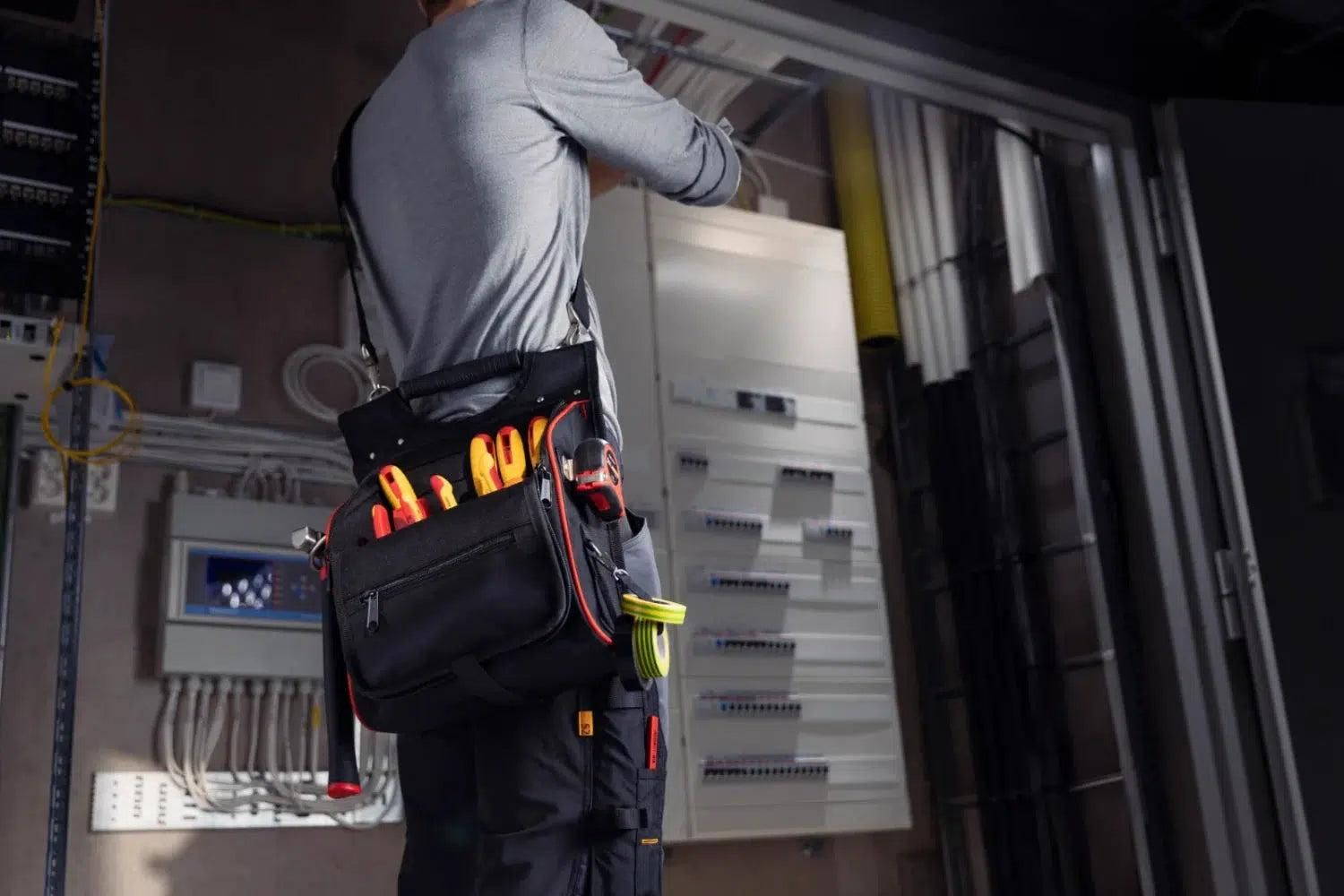 https://api.mastertools.nl/media/catalog/product/cache/4ac98b0d5e81b56bd000310ba88c60e0/1/4/141846_bc5067af-186a-47e6-b5ce-54c023c602d9.jpg