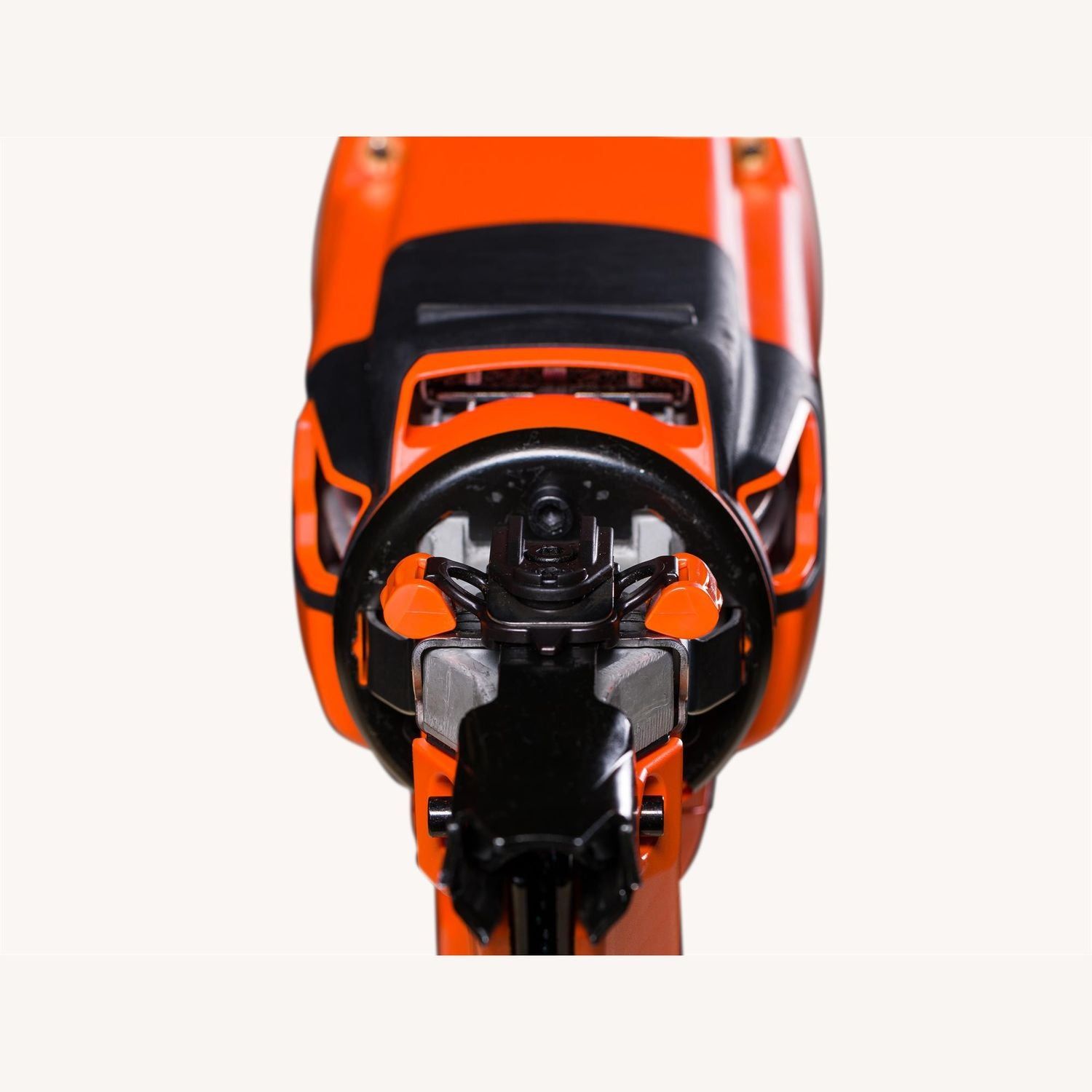 https://api.mastertools.nl/media/catalog/product/cache/4ac98b0d5e81b56bd000310ba88c60e0/3/0/304032.jpg