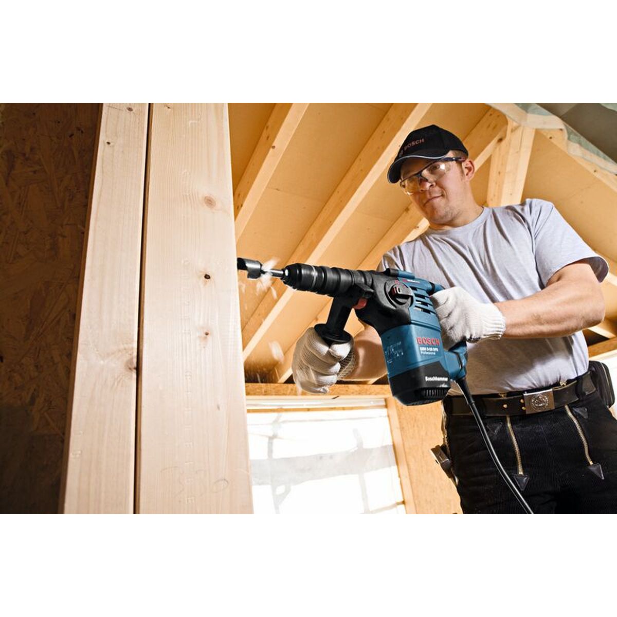 https://api.mastertools.nl/media/catalog/product/cache/4ac98b0d5e81b56bd000310ba88c60e0/3/1/3165140471220_05.jpg