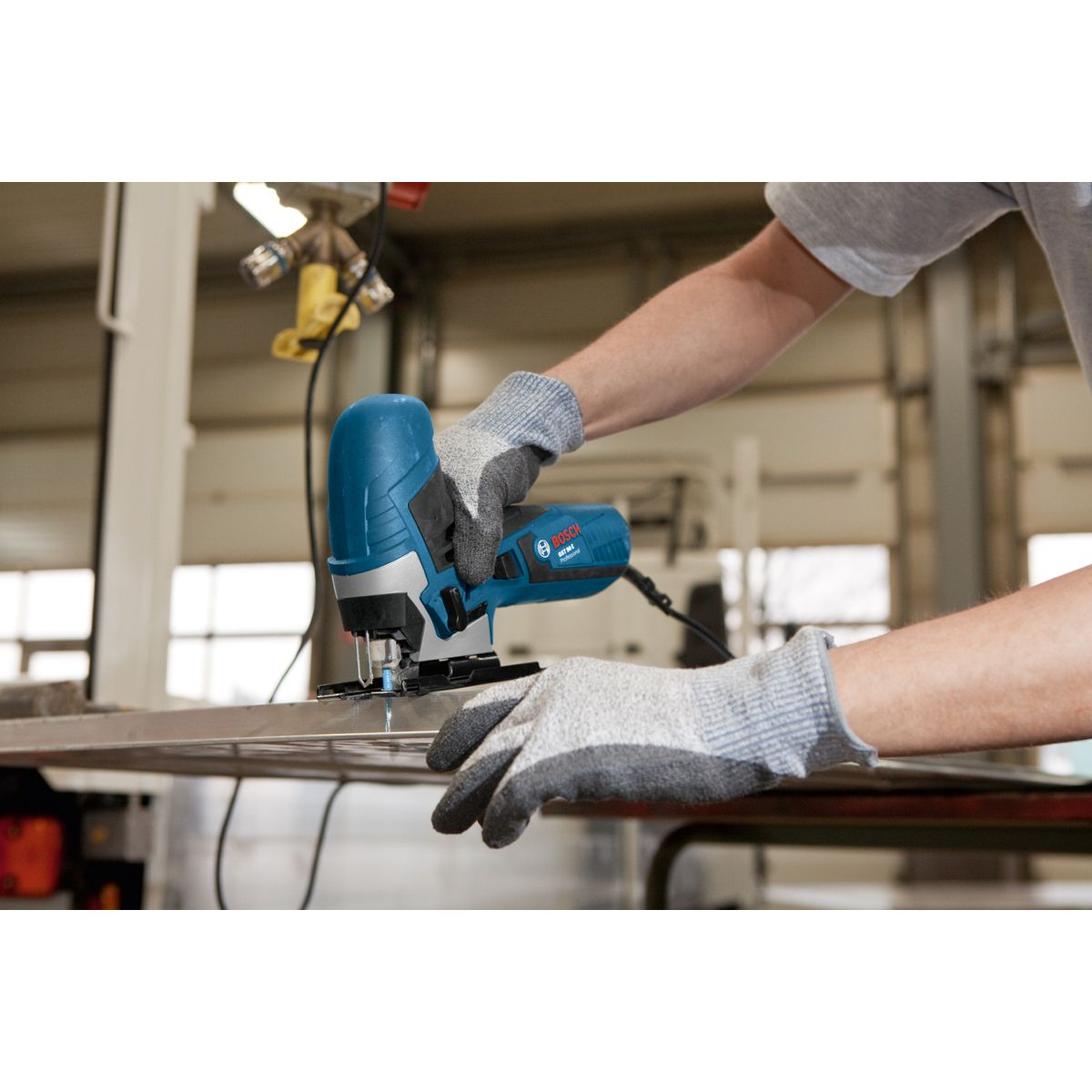 https://api.mastertools.nl/media/catalog/product/cache/4ac98b0d5e81b56bd000310ba88c60e0/3/1/3165140529266_07.jpg