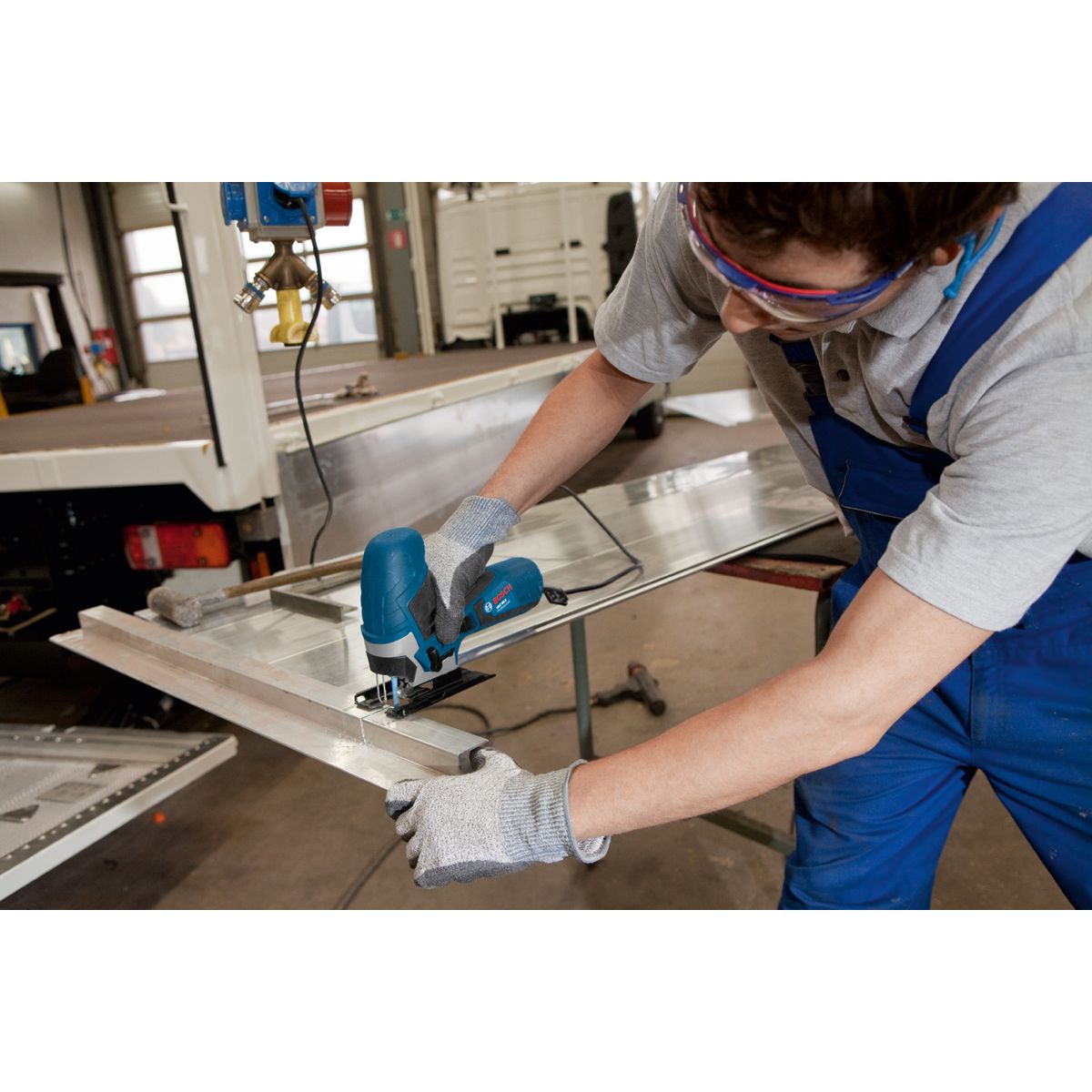 https://api.mastertools.nl/media/catalog/product/cache/4ac98b0d5e81b56bd000310ba88c60e0/3/1/3165140529266_09.jpg
