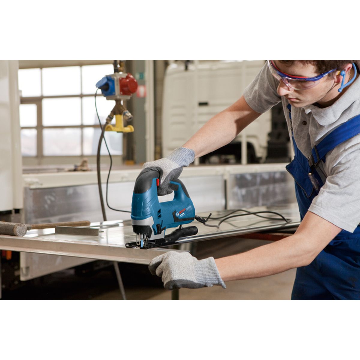 https://api.mastertools.nl/media/catalog/product/cache/4ac98b0d5e81b56bd000310ba88c60e0/3/1/3165140602839_04.jpg