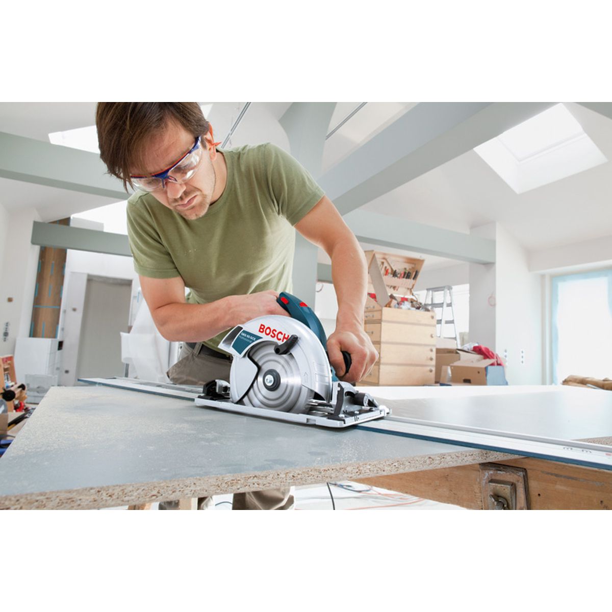 https://api.mastertools.nl/media/catalog/product/cache/4ac98b0d5e81b56bd000310ba88c60e0/3/1/3165140607636_04.jpg