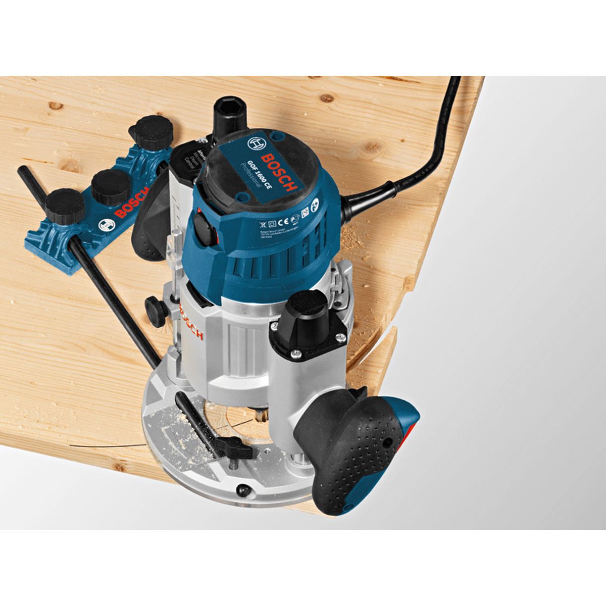 https://api.mastertools.nl/media/catalog/product/cache/4ac98b0d5e81b56bd000310ba88c60e0/3/1/3165140729994_04.jpg