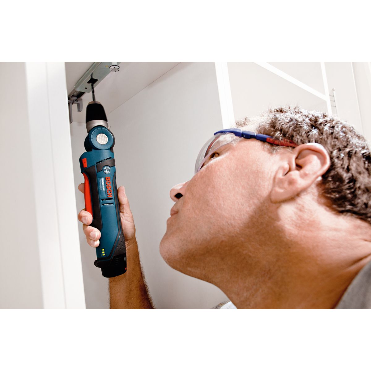 https://api.mastertools.nl/media/catalog/product/cache/4ac98b0d5e81b56bd000310ba88c60e0/3/1/3165140730846_04.jpg