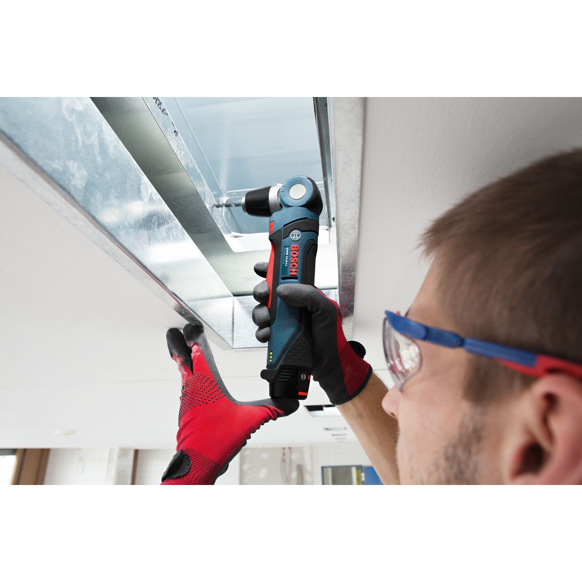 https://api.mastertools.nl/media/catalog/product/cache/4ac98b0d5e81b56bd000310ba88c60e0/3/1/3165140730846_05.jpg