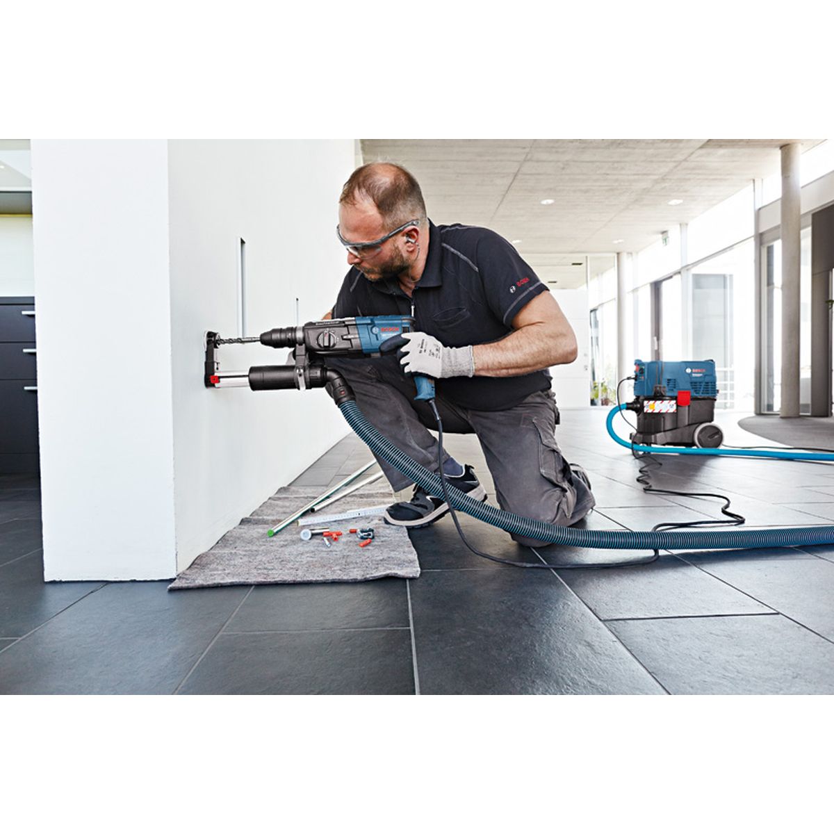 https://api.mastertools.nl/media/catalog/product/cache/4ac98b0d5e81b56bd000310ba88c60e0/3/1/3165140733977_03.jpg
