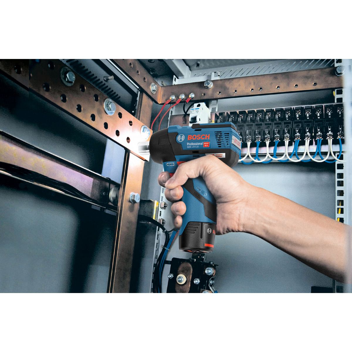 https://api.mastertools.nl/media/catalog/product/cache/4ac98b0d5e81b56bd000310ba88c60e0/3/1/3165140765114_03.jpg