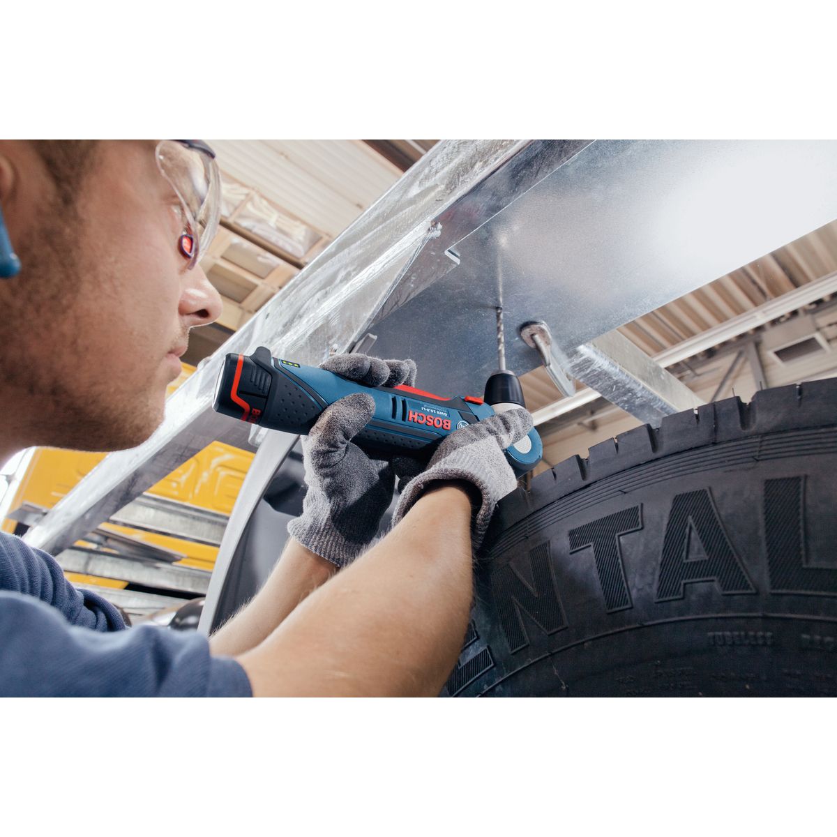 https://api.mastertools.nl/media/catalog/product/cache/4ac98b0d5e81b56bd000310ba88c60e0/3/1/3165140773256_10.jpg