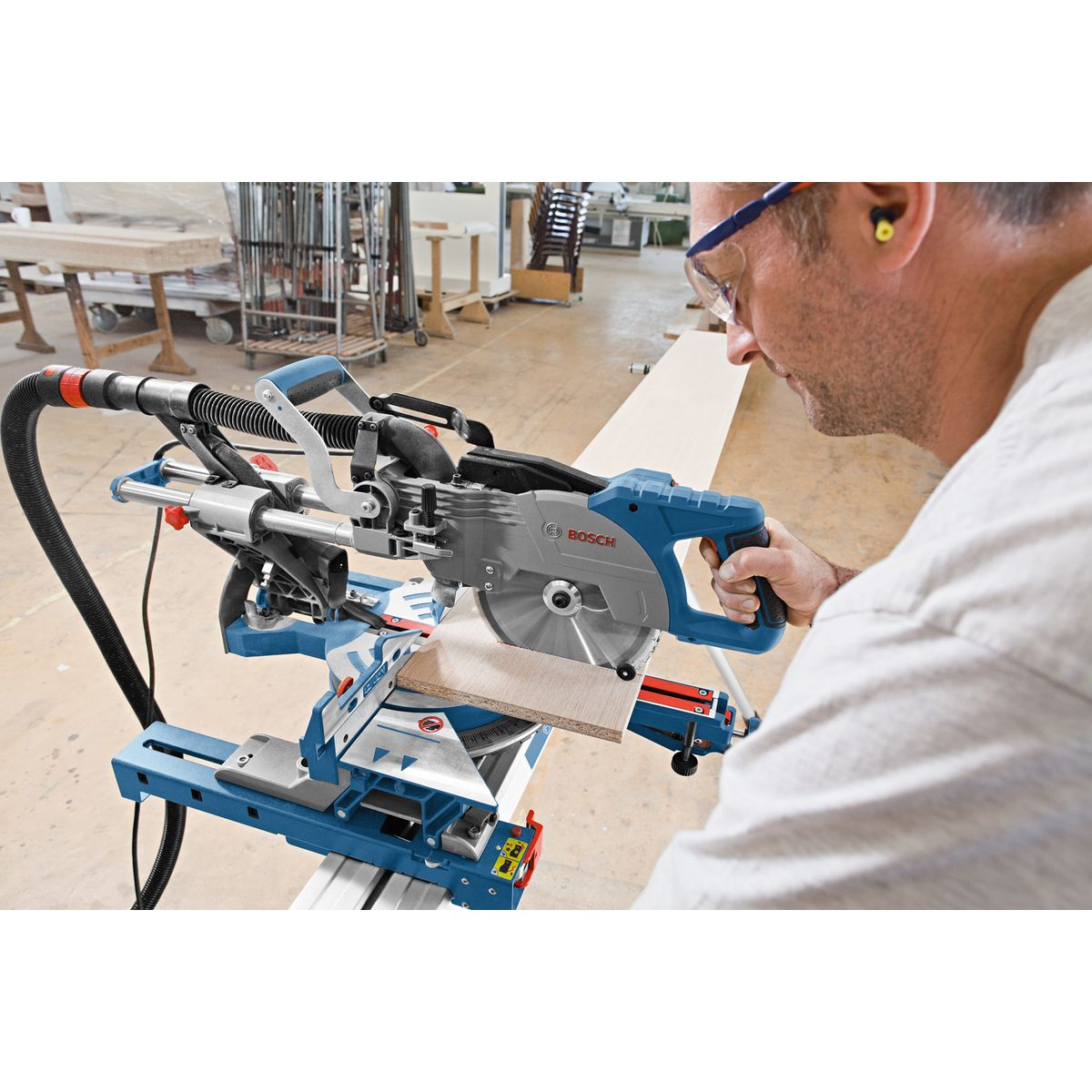 https://api.mastertools.nl/media/catalog/product/cache/4ac98b0d5e81b56bd000310ba88c60e0/3/1/3165140777780_11.jpg