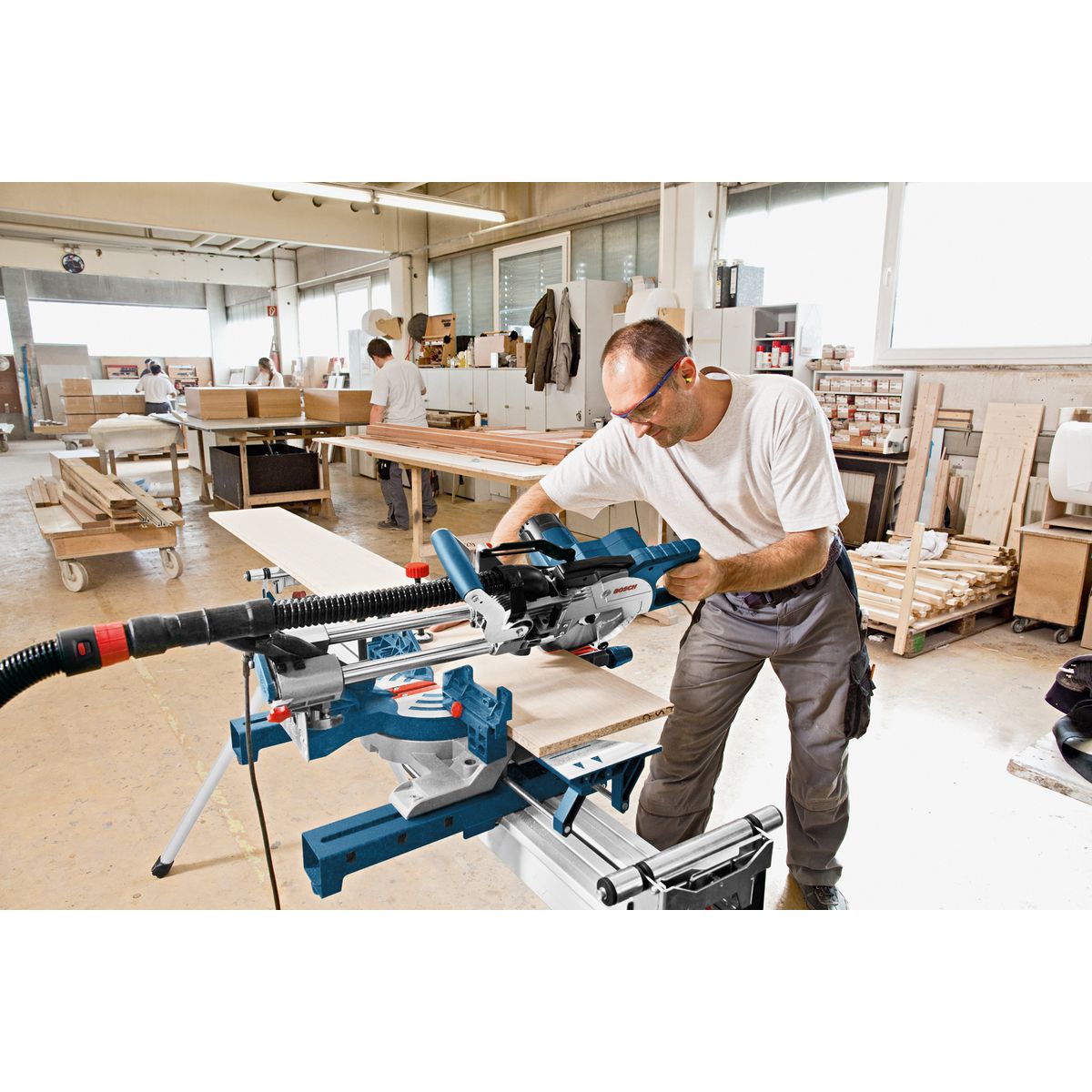 https://api.mastertools.nl/media/catalog/product/cache/4ac98b0d5e81b56bd000310ba88c60e0/3/1/3165140777780_12.jpg