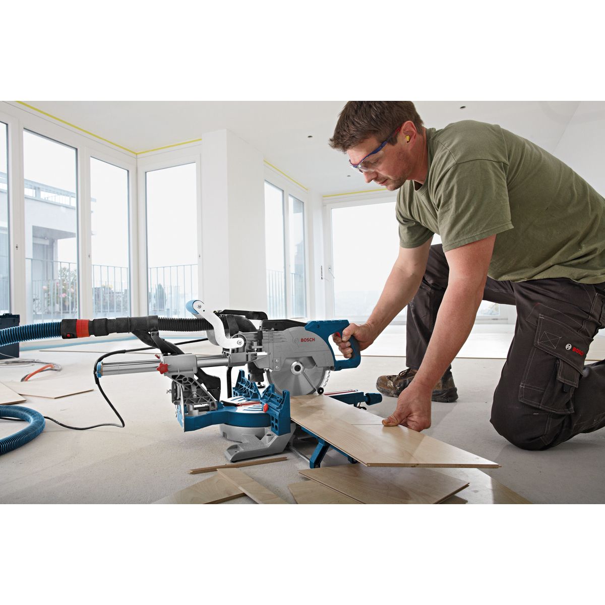 https://api.mastertools.nl/media/catalog/product/cache/4ac98b0d5e81b56bd000310ba88c60e0/3/1/3165140777780_13.jpg