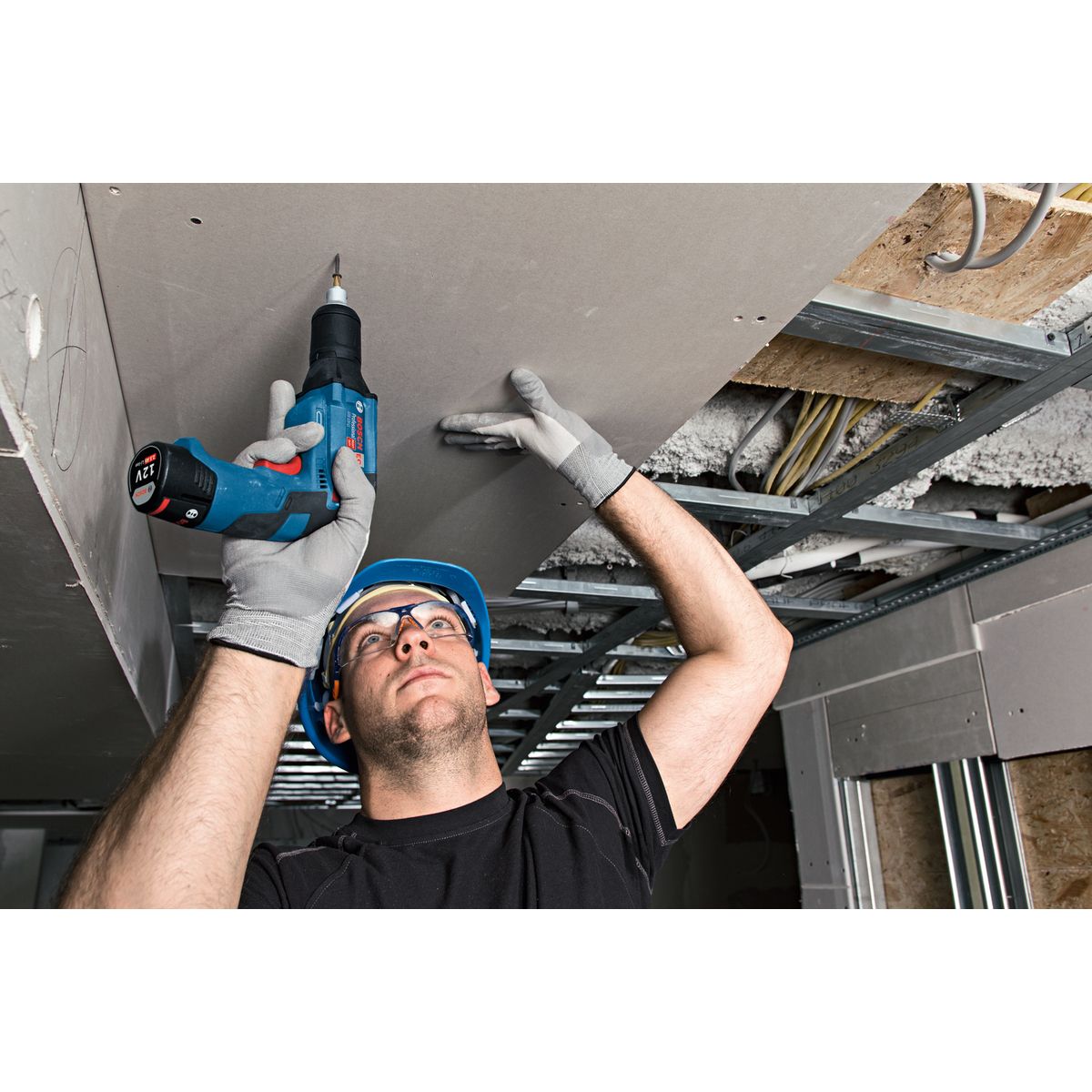 https://api.mastertools.nl/media/catalog/product/cache/4ac98b0d5e81b56bd000310ba88c60e0/3/1/3165140821933_04.jpg