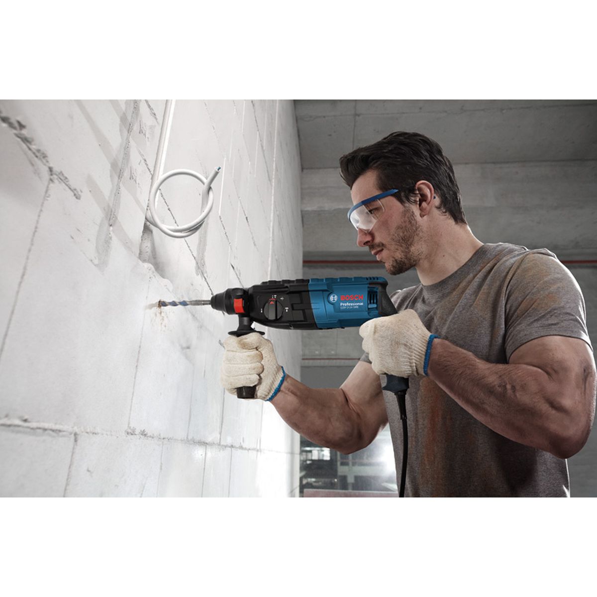 https://api.mastertools.nl/media/catalog/product/cache/4ac98b0d5e81b56bd000310ba88c60e0/3/1/3165140832205_05.jpg