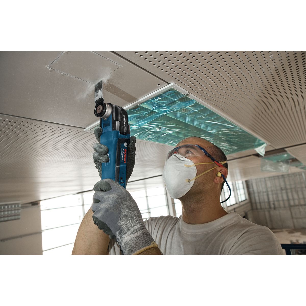 https://api.mastertools.nl/media/catalog/product/cache/4ac98b0d5e81b56bd000310ba88c60e0/3/1/3165140842648_12.jpg
