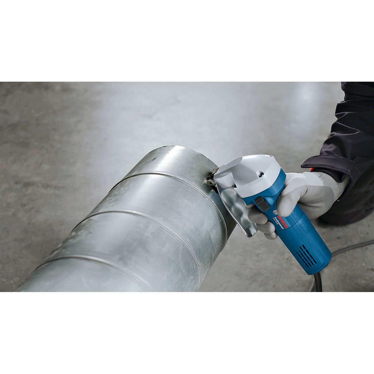 https://api.mastertools.nl/media/catalog/product/cache/4ac98b0d5e81b56bd000310ba88c60e0/3/1/3165140843034_04.jpg
