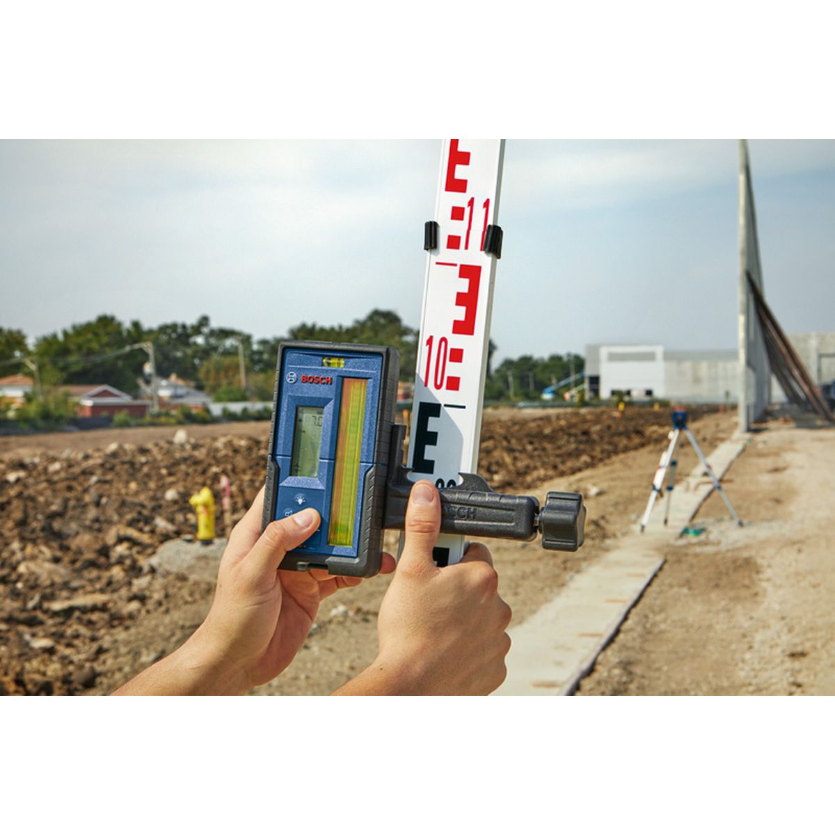 https://api.mastertools.nl/media/catalog/product/cache/4ac98b0d5e81b56bd000310ba88c60e0/3/1/3165140869126_05.jpg