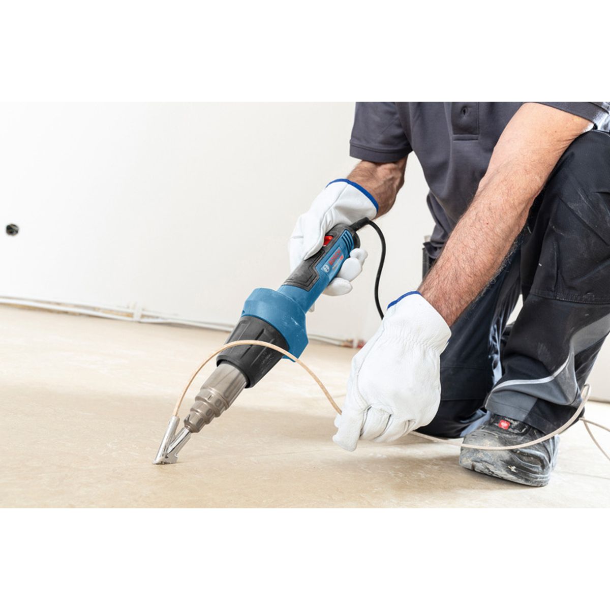 https://api.mastertools.nl/media/catalog/product/cache/4ac98b0d5e81b56bd000310ba88c60e0/3/1/3165140889551_09.jpg