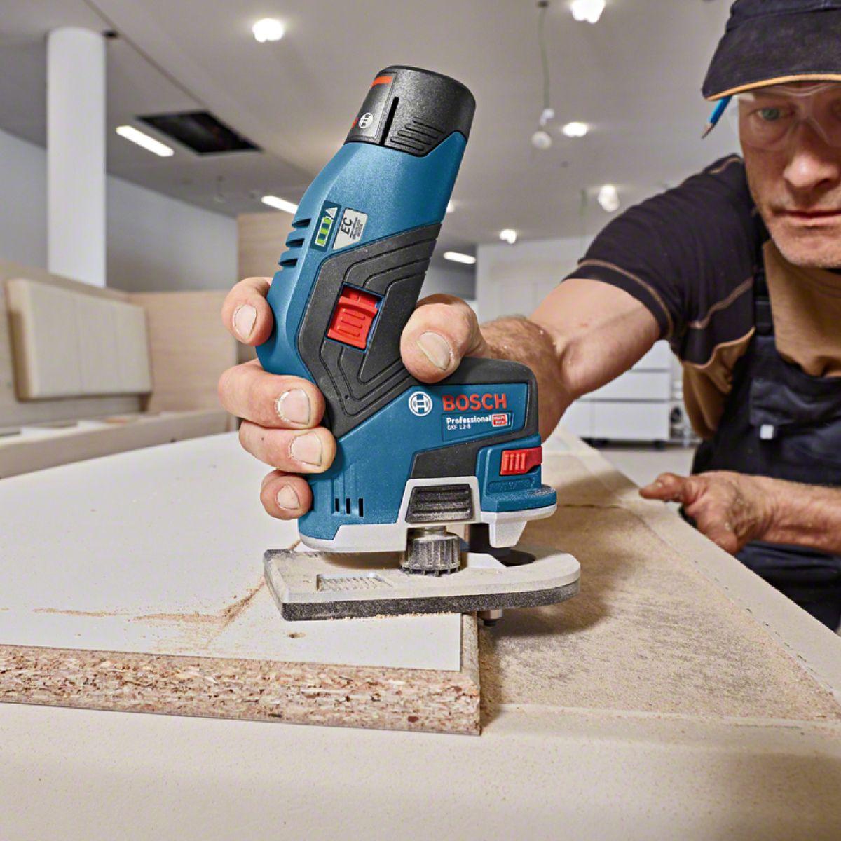 https://api.mastertools.nl/media/catalog/product/cache/4ac98b0d5e81b56bd000310ba88c60e0/3/1/3165140909778_05.jpg