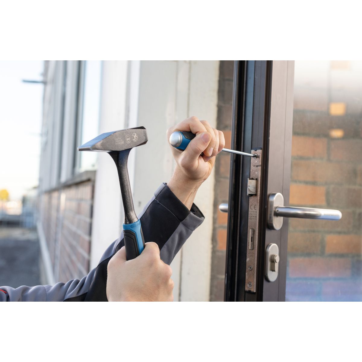 https://api.mastertools.nl/media/catalog/product/cache/4ac98b0d5e81b56bd000310ba88c60e0/3/1/3165140951630_03.jpg