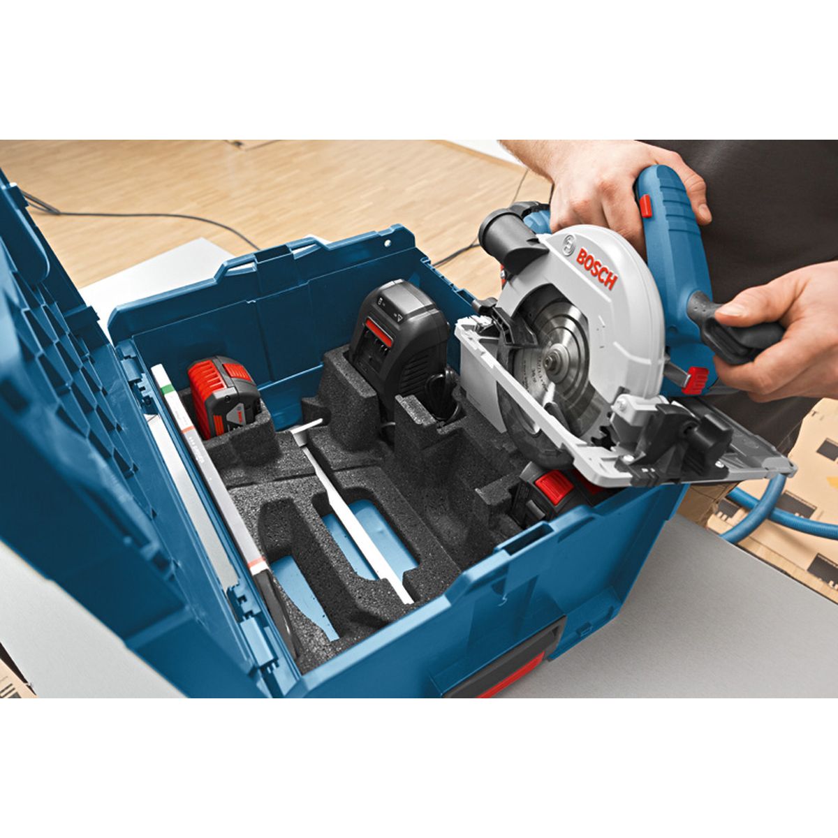 https://api.mastertools.nl/media/catalog/product/cache/4ac98b0d5e81b56bd000310ba88c60e0/3/1/3165140979979_04.jpg