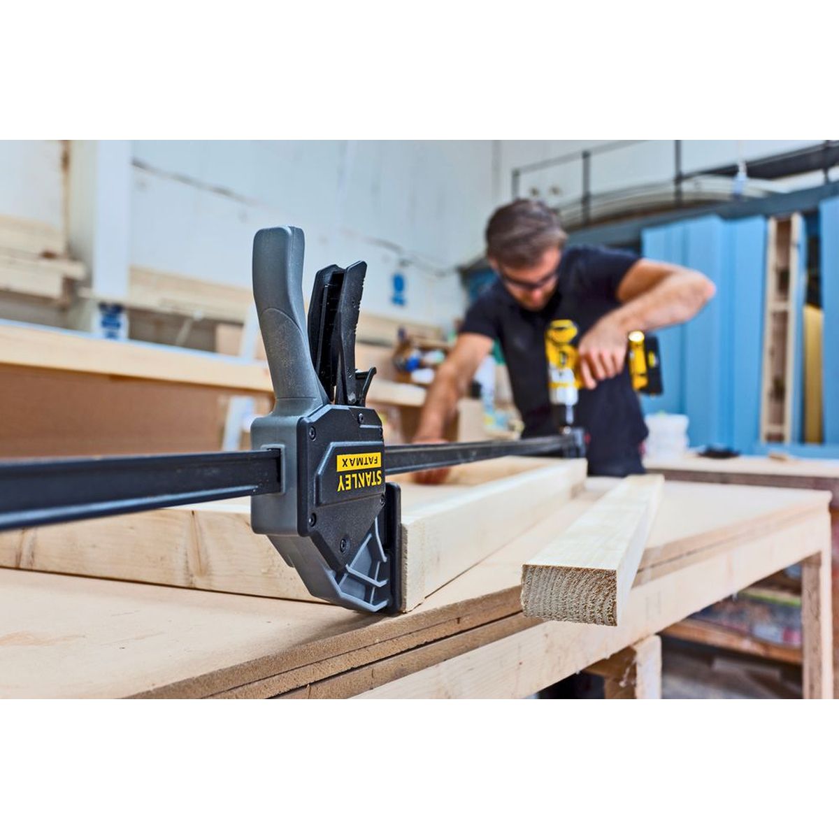 https://api.mastertools.nl/media/catalog/product/cache/4ac98b0d5e81b56bd000310ba88c60e0/3/2/3253560832421_03.jpg