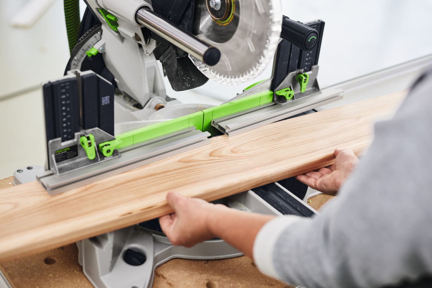 https://api.mastertools.nl/media/catalog/product/cache/4ac98b0d5e81b56bd000310ba88c60e0/4/0/4014549463895_13.jpg