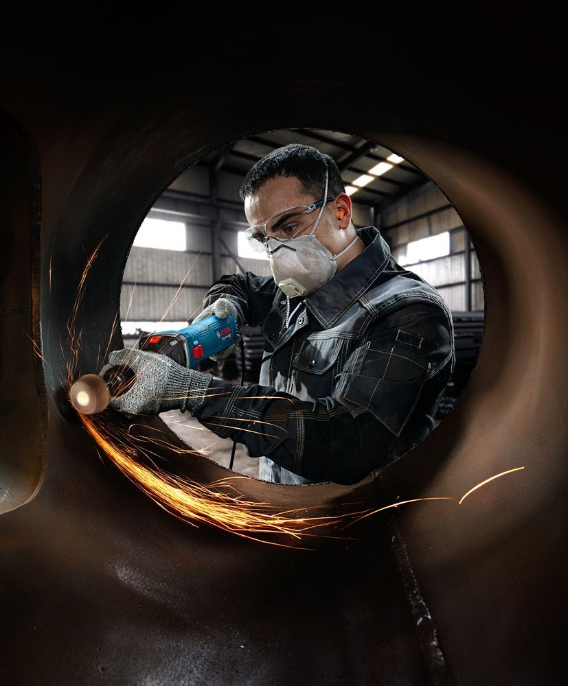 https://api.mastertools.nl/media/catalog/product/cache/4ac98b0d5e81b56bd000310ba88c60e0/4/0/4053423237399-app-05.jpg
