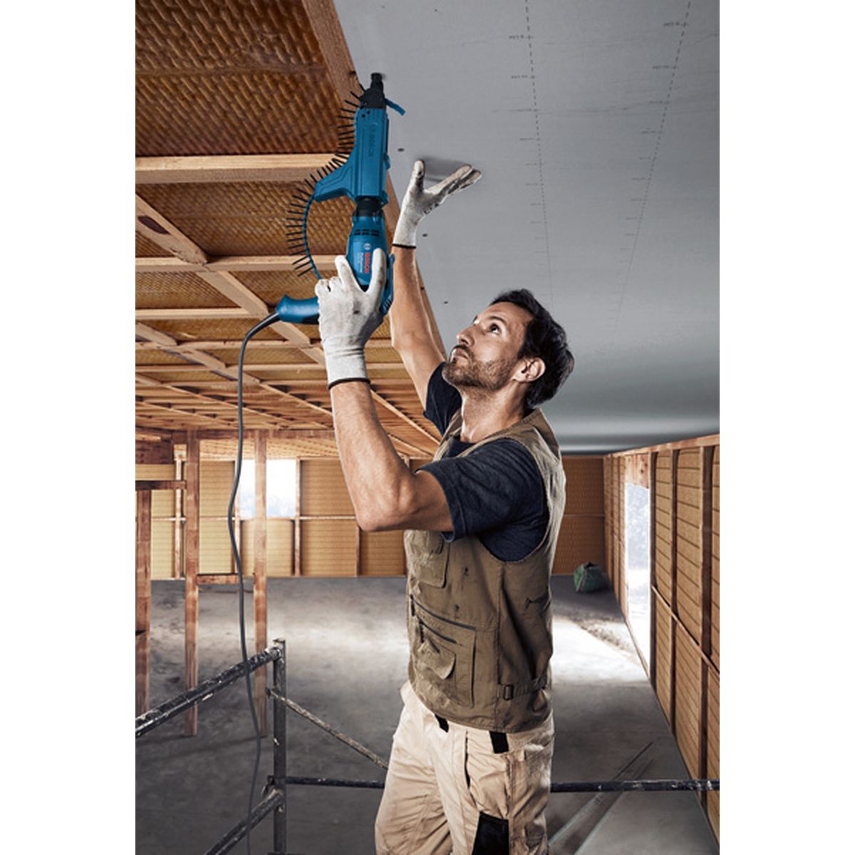 https://api.mastertools.nl/media/catalog/product/cache/4ac98b0d5e81b56bd000310ba88c60e0/4/0/4053423239751_03.jpg