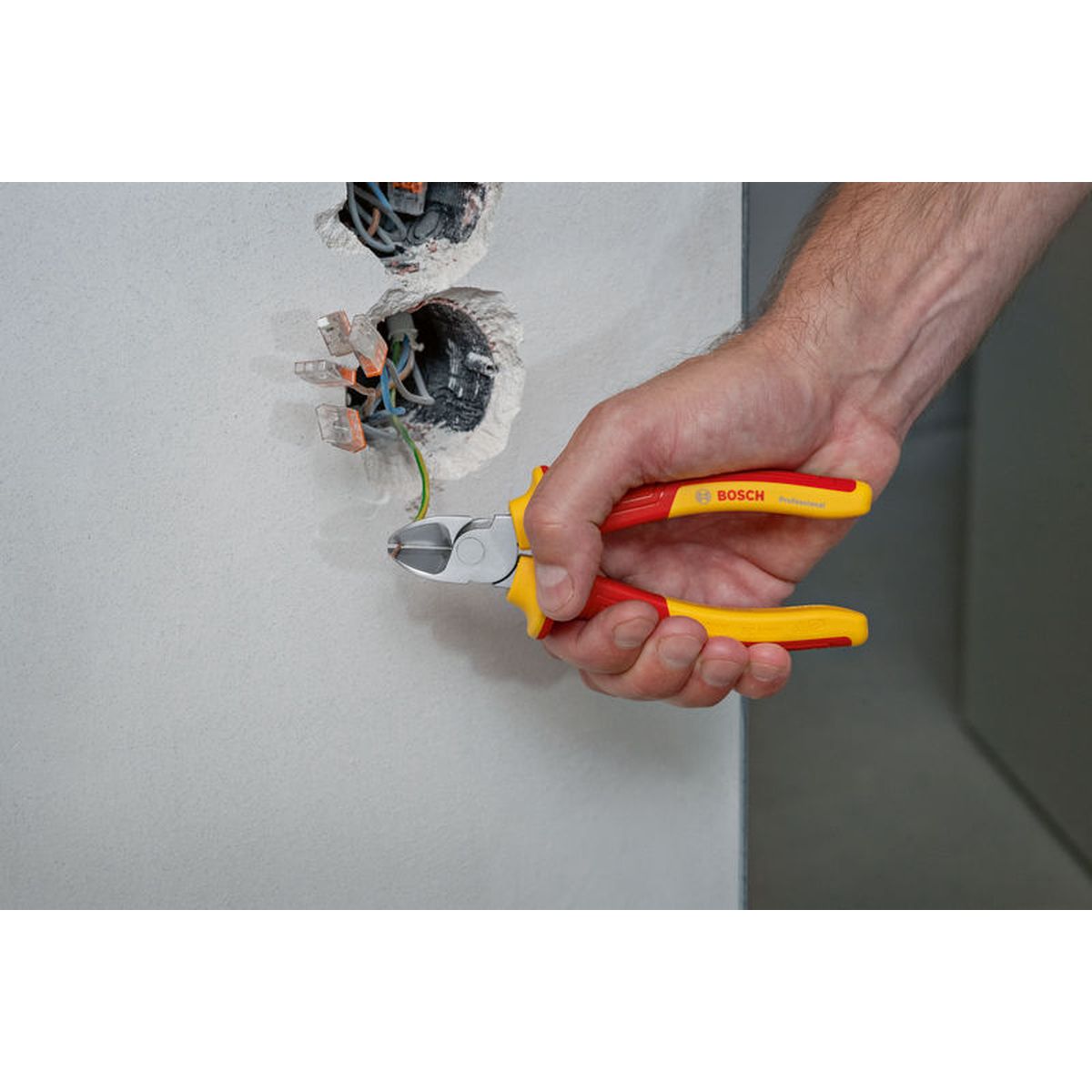 https://api.mastertools.nl/media/catalog/product/cache/4ac98b0d5e81b56bd000310ba88c60e0/4/0/4053423246469_02.jpg