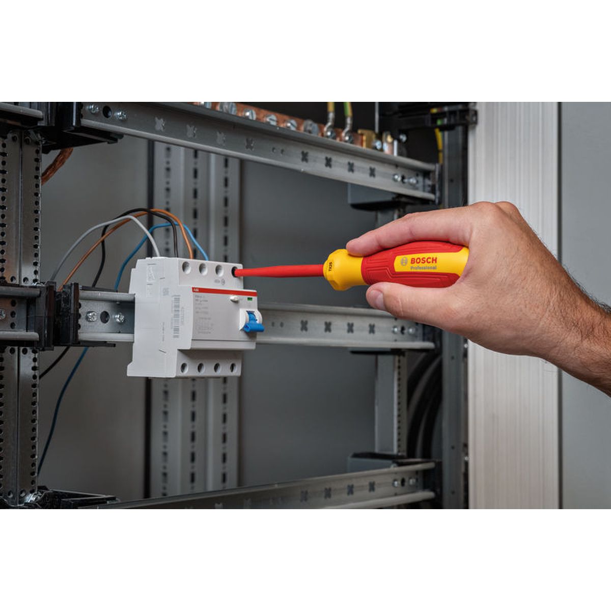https://api.mastertools.nl/media/catalog/product/cache/4ac98b0d5e81b56bd000310ba88c60e0/4/0/4053423246759_03.jpg