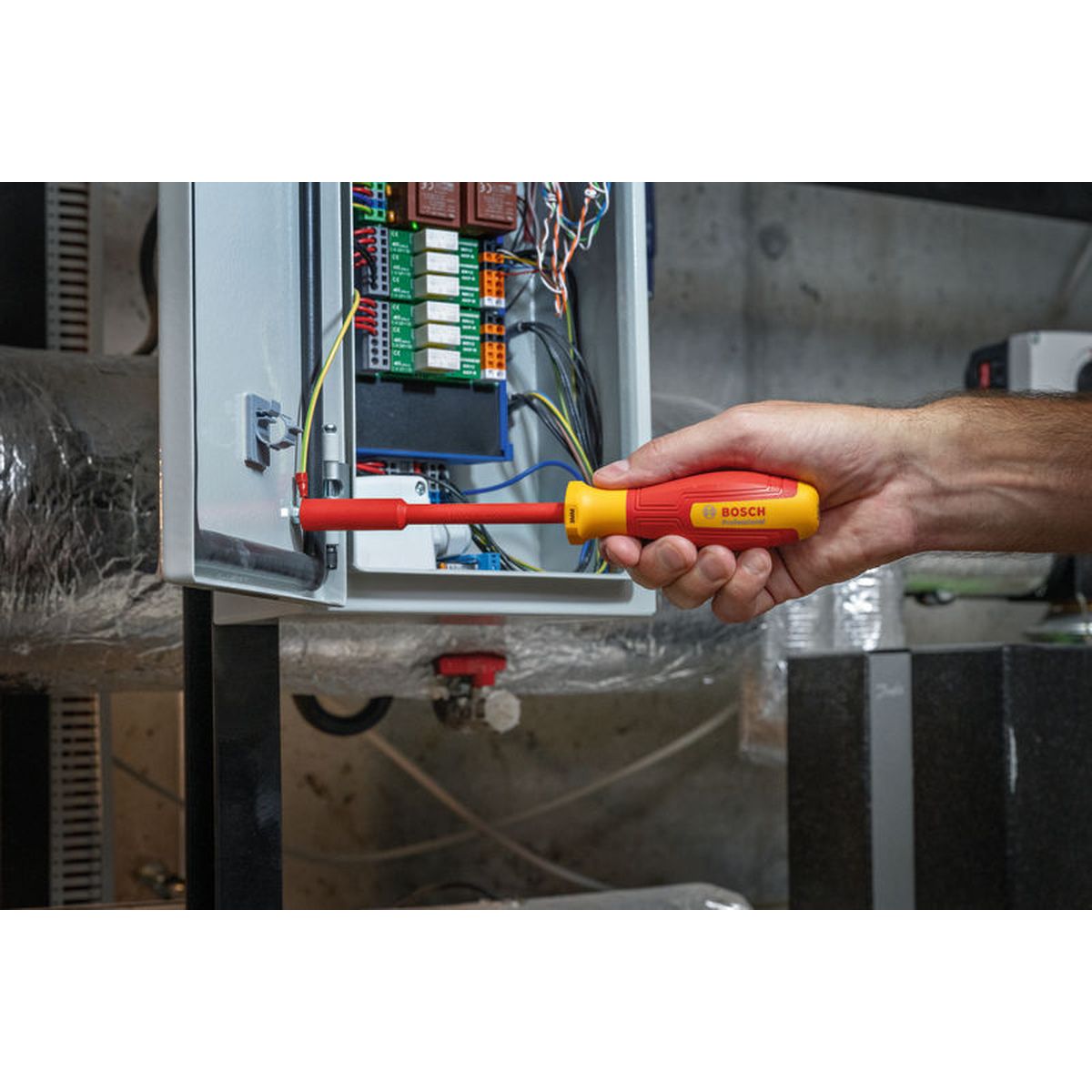https://api.mastertools.nl/media/catalog/product/cache/4ac98b0d5e81b56bd000310ba88c60e0/4/0/4053423246773_03.jpg