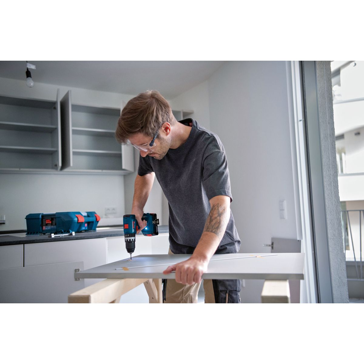 https://api.mastertools.nl/media/catalog/product/cache/4ac98b0d5e81b56bd000310ba88c60e0/4/0/4053423249880_07.jpg