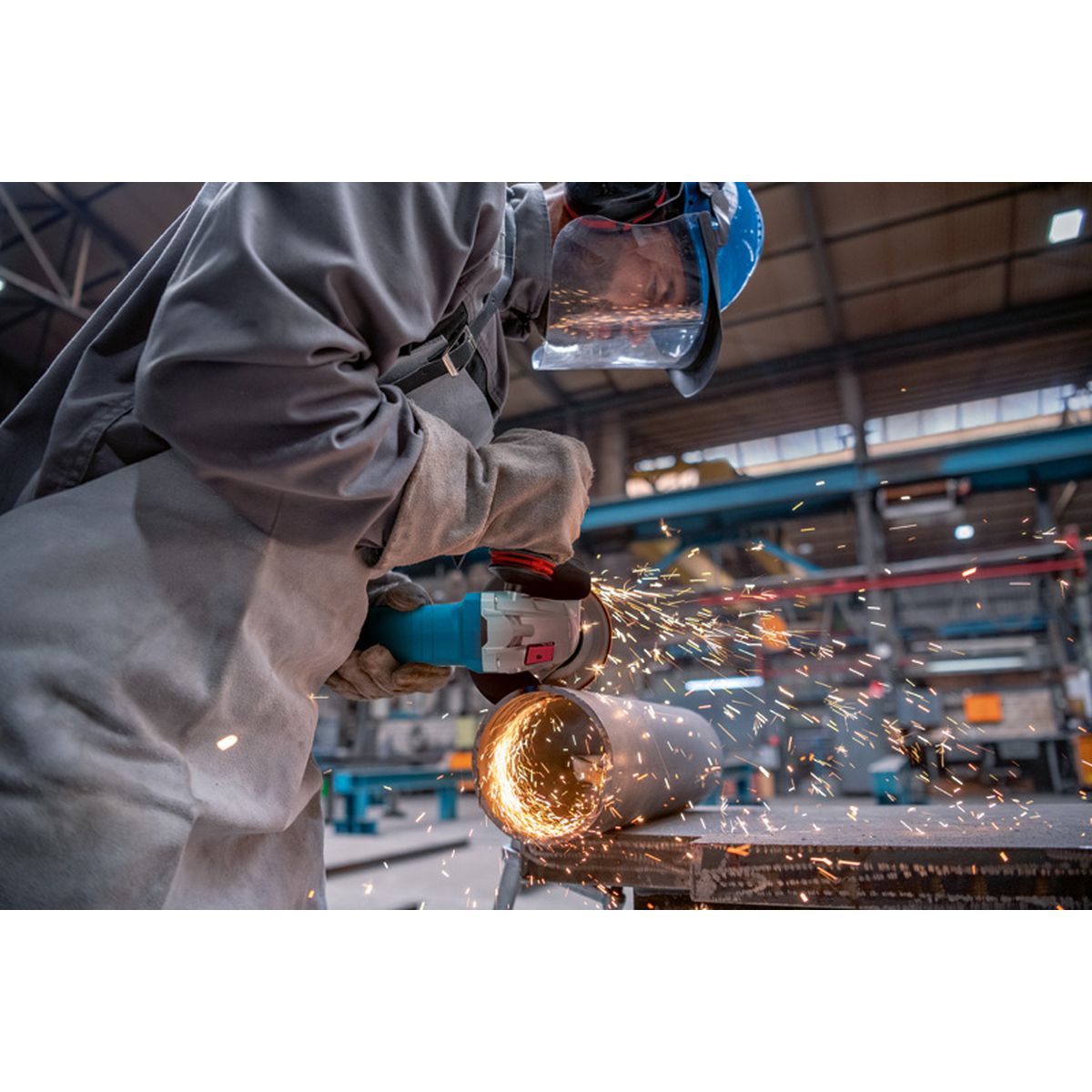 https://api.mastertools.nl/media/catalog/product/cache/4ac98b0d5e81b56bd000310ba88c60e0/4/0/4053423254860_03.jpg