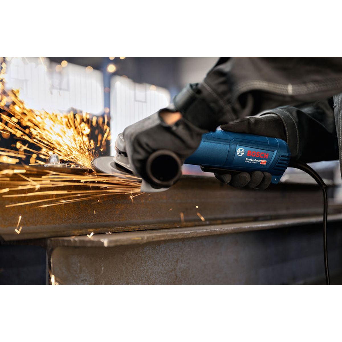 https://api.mastertools.nl/media/catalog/product/cache/4ac98b0d5e81b56bd000310ba88c60e0/4/0/4053423254860_07.jpg