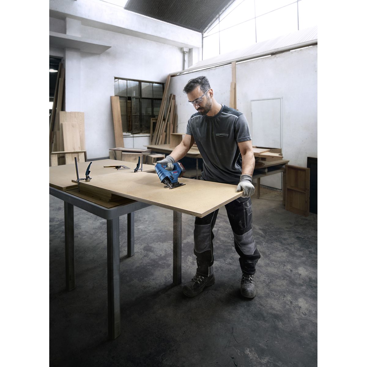 https://api.mastertools.nl/media/catalog/product/cache/4ac98b0d5e81b56bd000310ba88c60e0/4/0/4053423255317_08.jpg