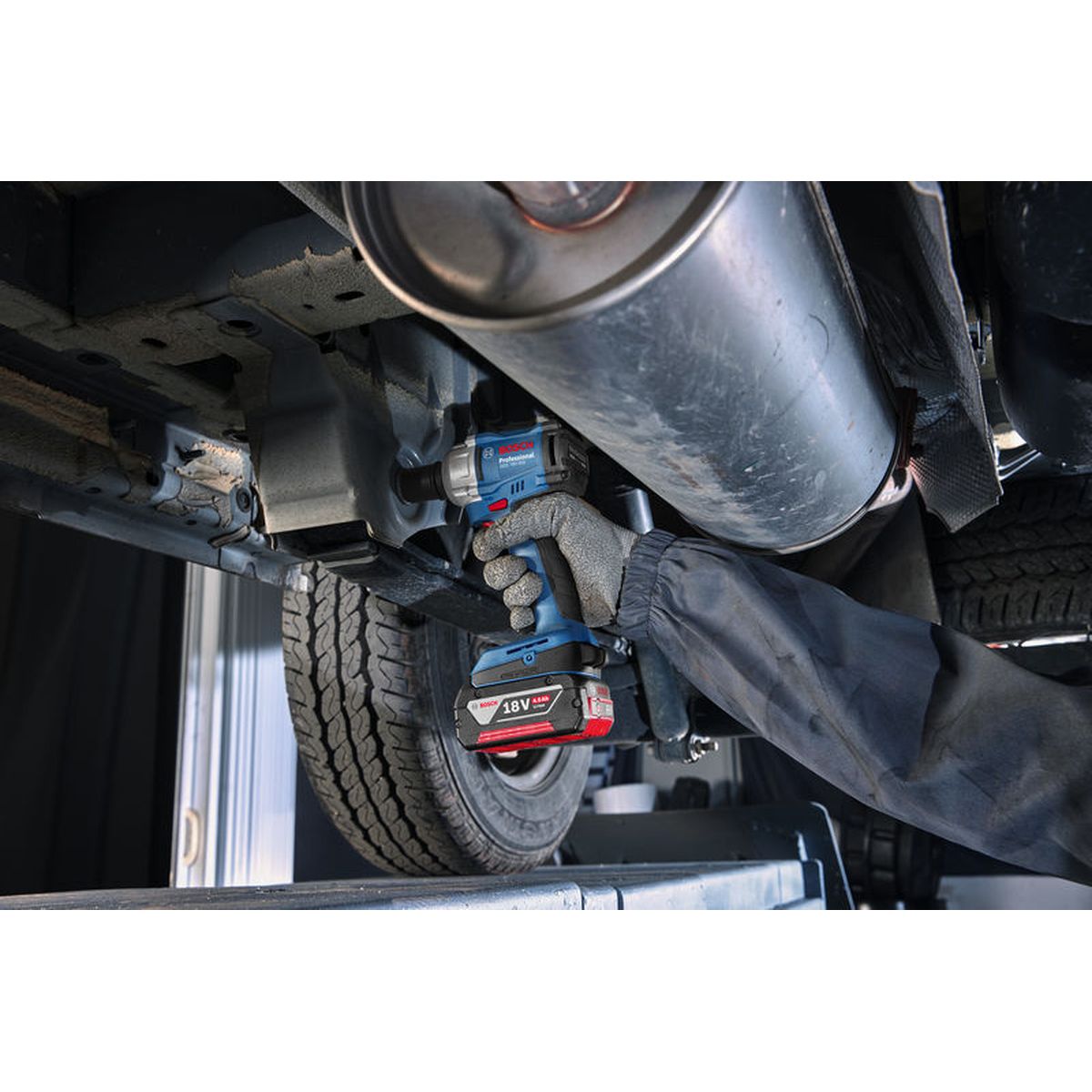 https://api.mastertools.nl/media/catalog/product/cache/4ac98b0d5e81b56bd000310ba88c60e0/4/0/4053423257717_08.jpg