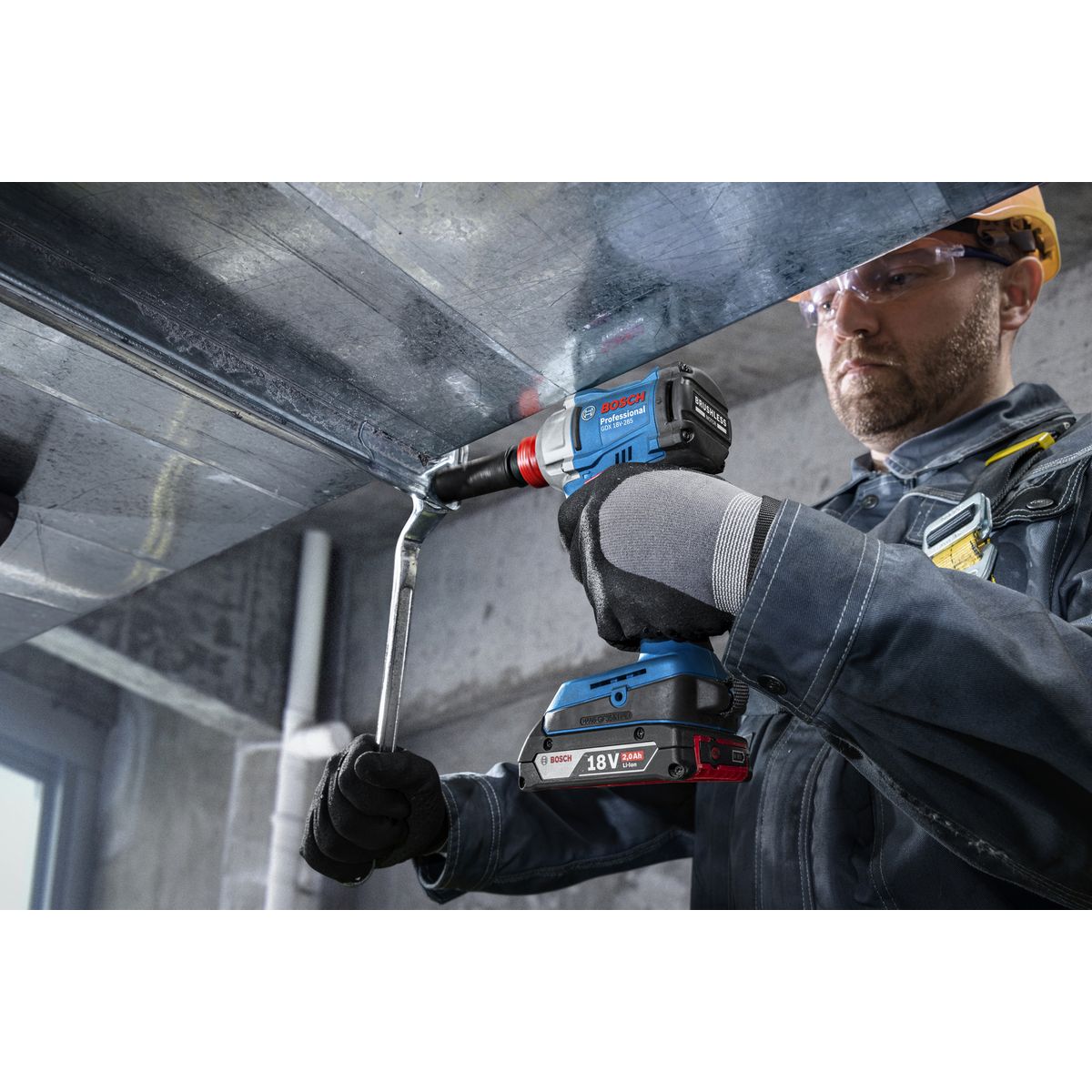https://api.mastertools.nl/media/catalog/product/cache/4ac98b0d5e81b56bd000310ba88c60e0/4/0/4053423303384_07.jpg