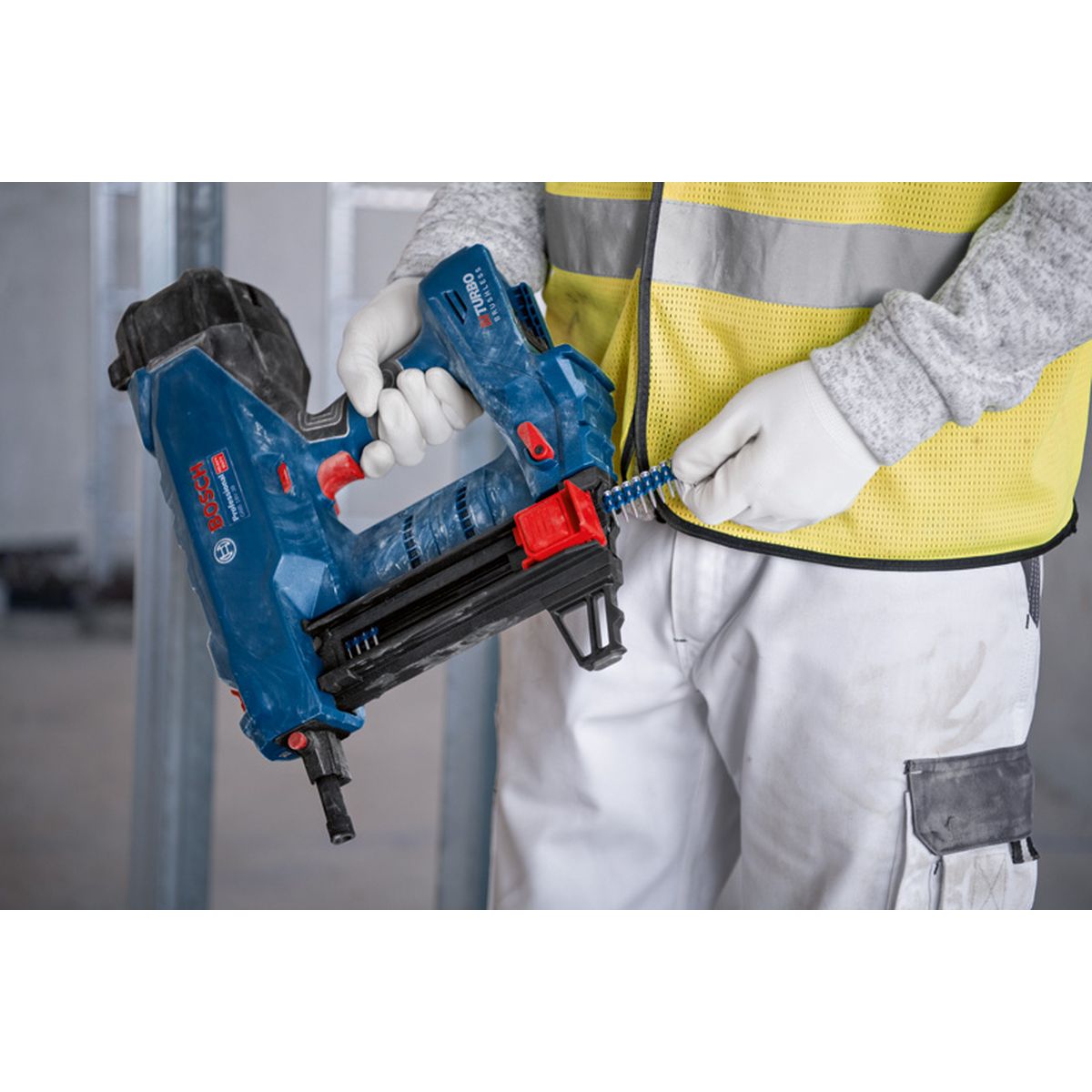 https://api.mastertools.nl/media/catalog/product/cache/4ac98b0d5e81b56bd000310ba88c60e0/4/0/4053423320282_05.jpg