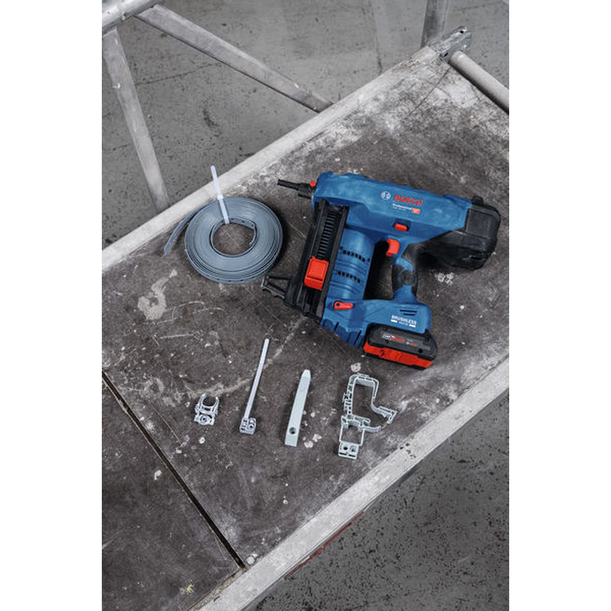https://api.mastertools.nl/media/catalog/product/cache/4ac98b0d5e81b56bd000310ba88c60e0/4/0/4053423320596_04.jpg