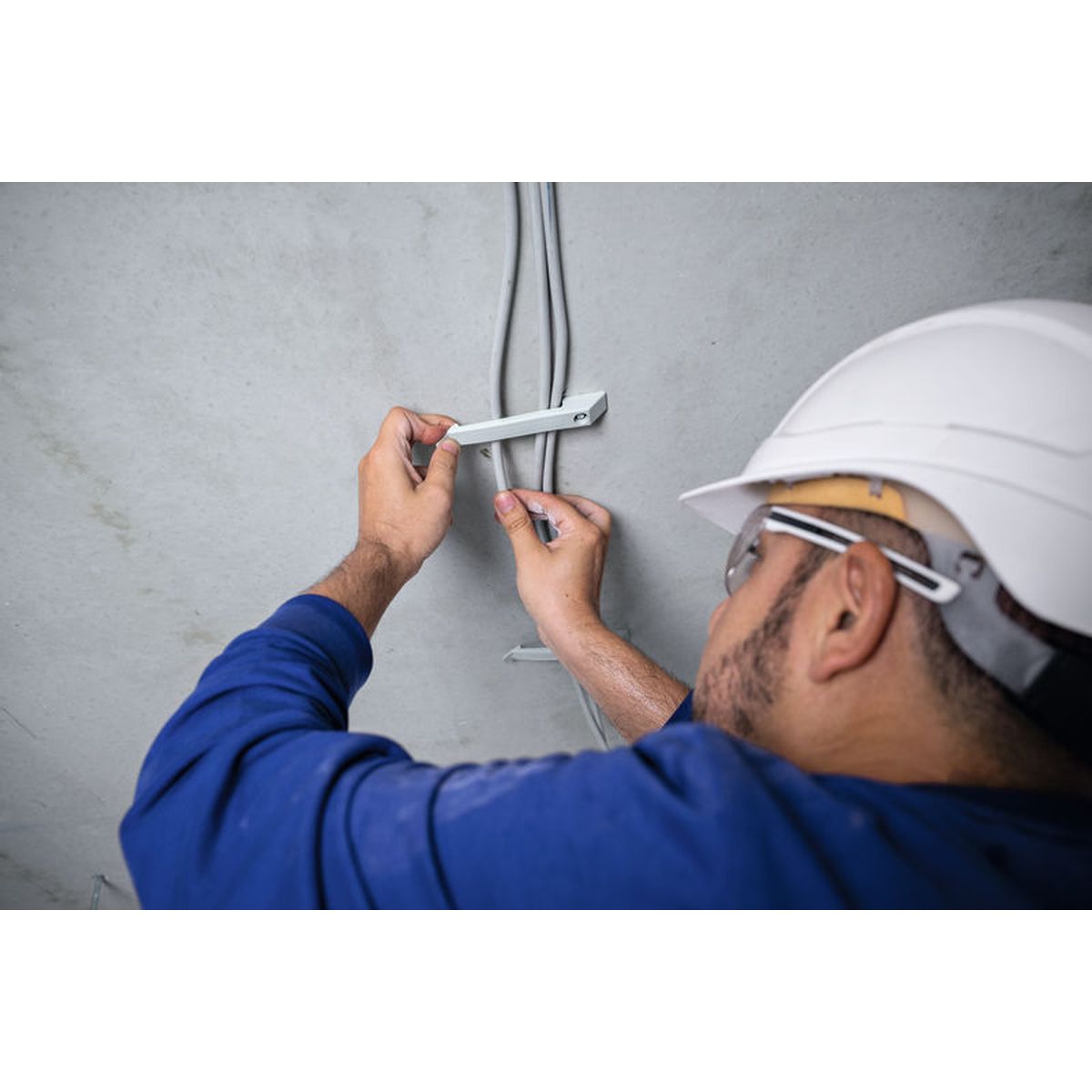 https://api.mastertools.nl/media/catalog/product/cache/4ac98b0d5e81b56bd000310ba88c60e0/4/0/4053423320619_04.jpg