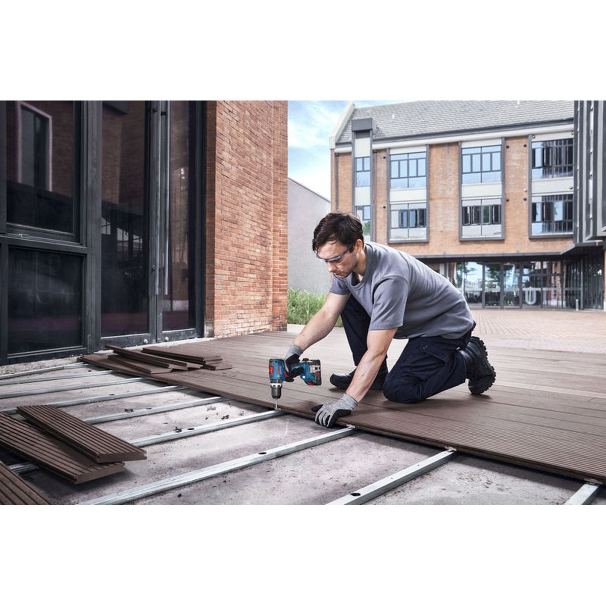 https://api.mastertools.nl/media/catalog/product/cache/4ac98b0d5e81b56bd000310ba88c60e0/4/0/4053423321159_05.jpg