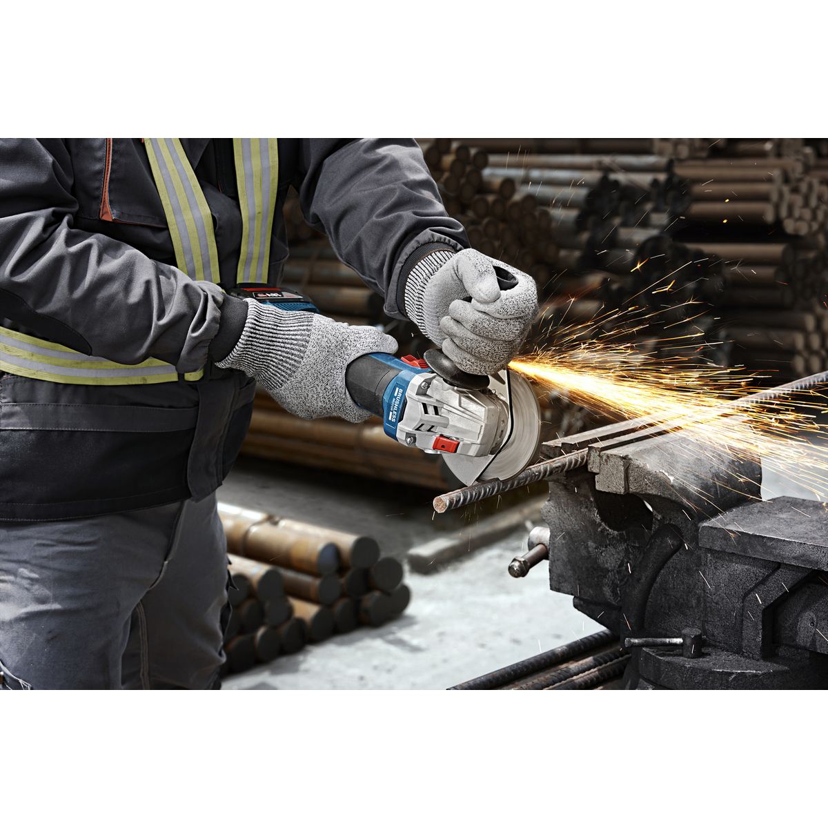 https://api.mastertools.nl/media/catalog/product/cache/4ac98b0d5e81b56bd000310ba88c60e0/4/0/4053423323573_06.jpg