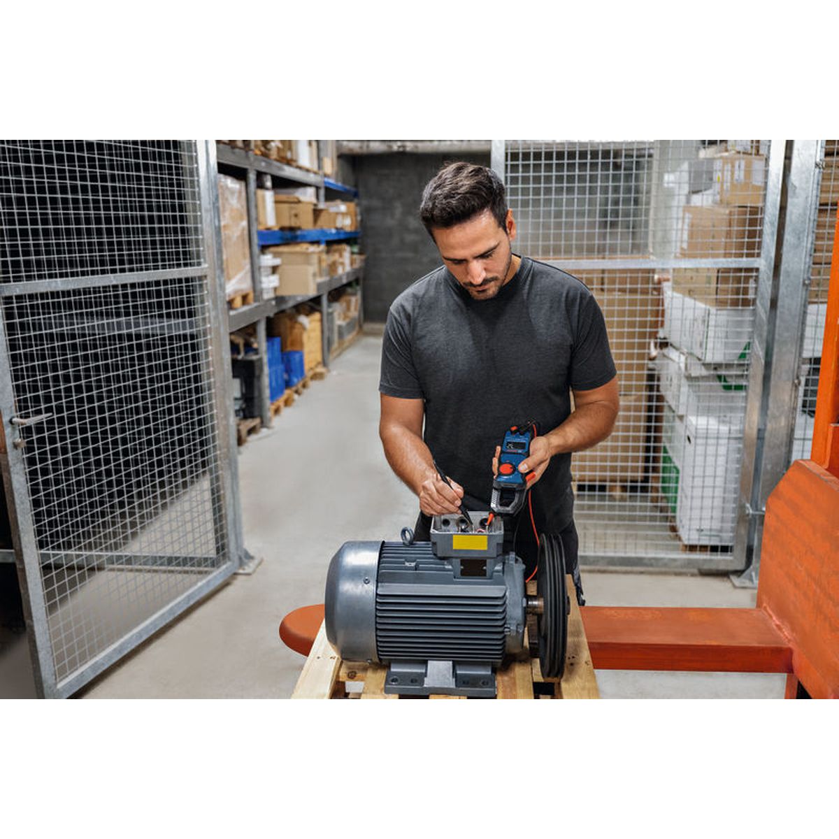 https://api.mastertools.nl/media/catalog/product/cache/4ac98b0d5e81b56bd000310ba88c60e0/4/0/4053423340624_05.jpg