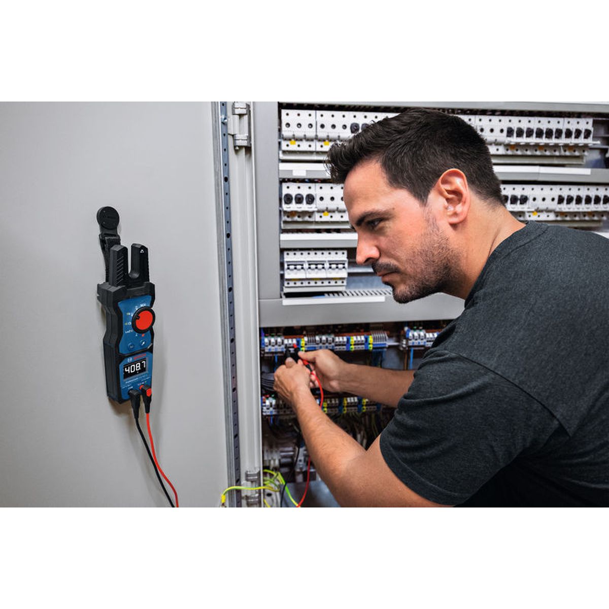 https://api.mastertools.nl/media/catalog/product/cache/4ac98b0d5e81b56bd000310ba88c60e0/4/0/4053423340655_05.jpg