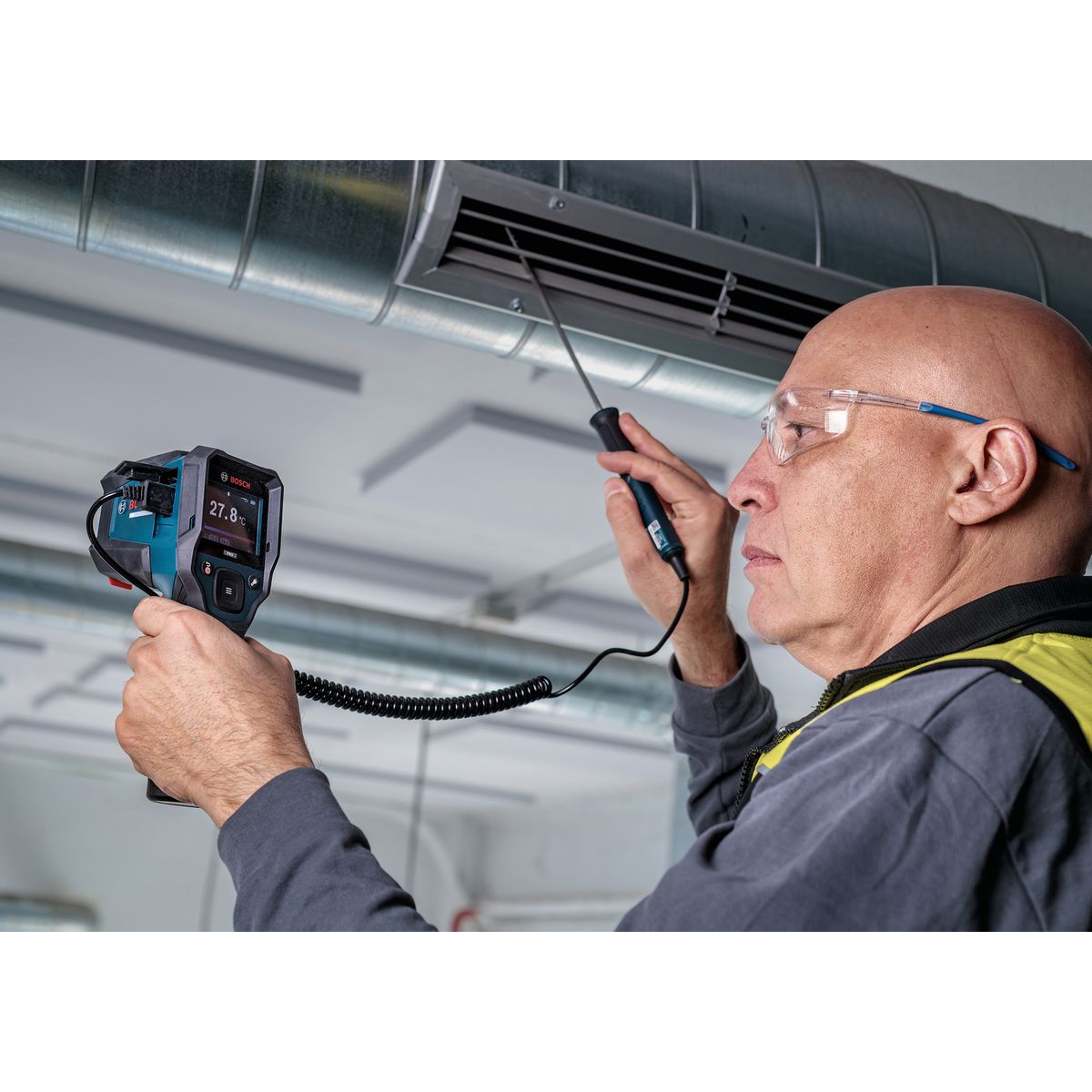 https://api.mastertools.nl/media/catalog/product/cache/4ac98b0d5e81b56bd000310ba88c60e0/4/0/4053423358995_04.jpg