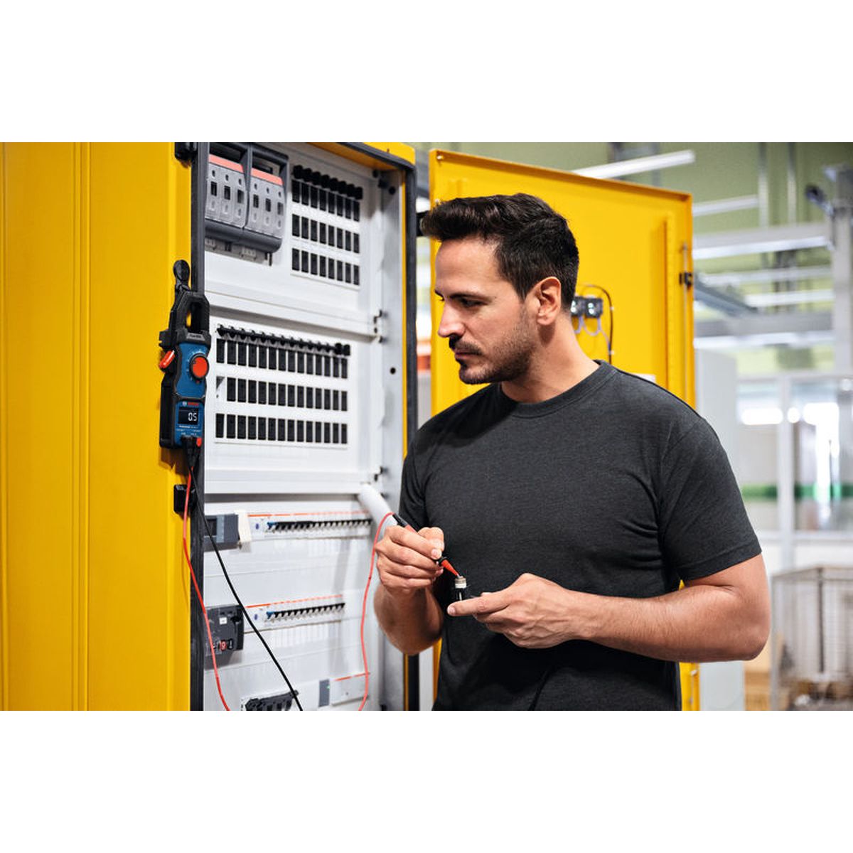 https://api.mastertools.nl/media/catalog/product/cache/4ac98b0d5e81b56bd000310ba88c60e0/4/0/4053423503111_04.jpg