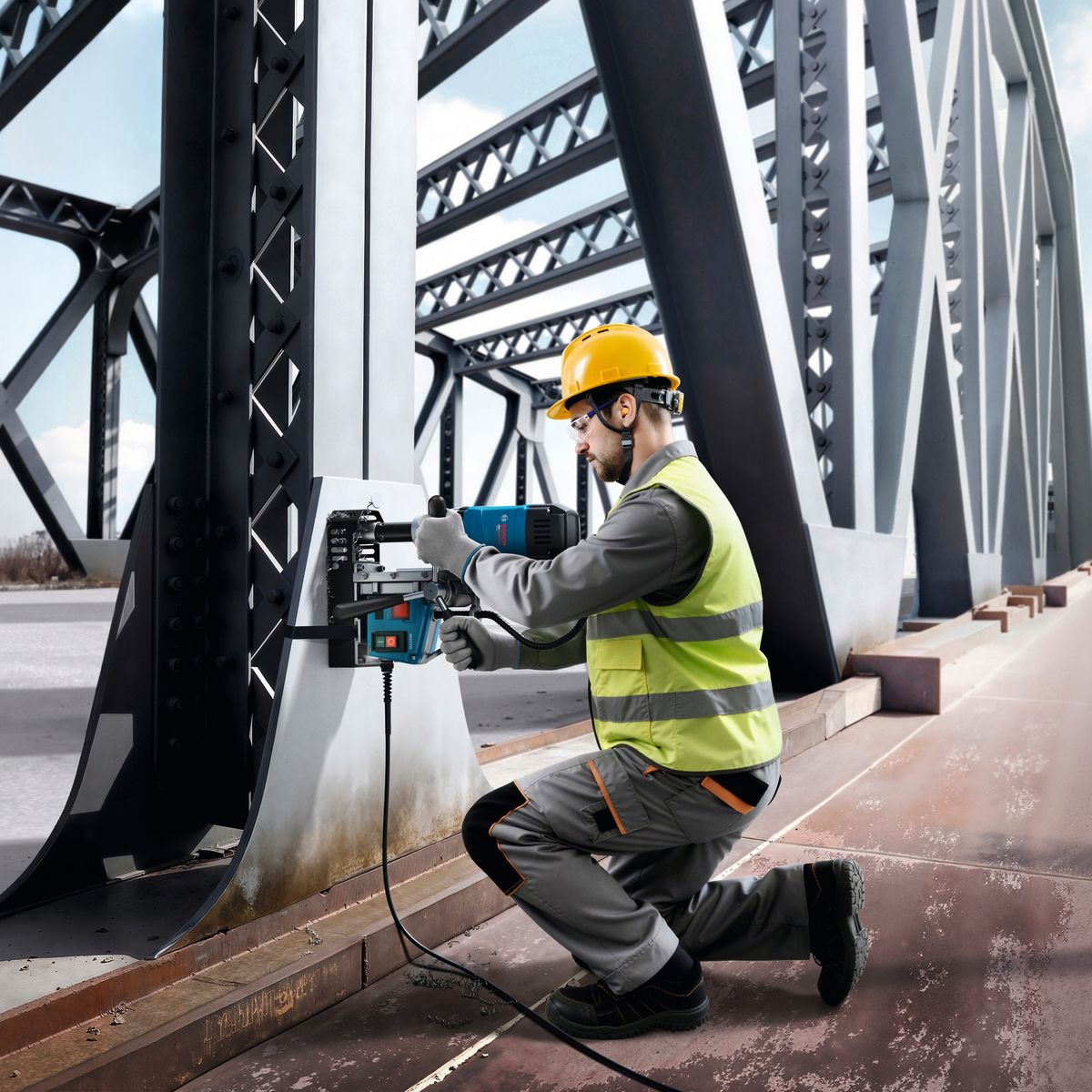 https://api.mastertools.nl/media/catalog/product/cache/4ac98b0d5e81b56bd000310ba88c60e0/4/0/4053423663365_10.jpg