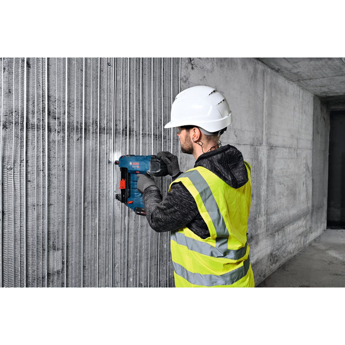 https://api.mastertools.nl/media/catalog/product/cache/4ac98b0d5e81b56bd000310ba88c60e0/4/0/4053423670059_07.jpg